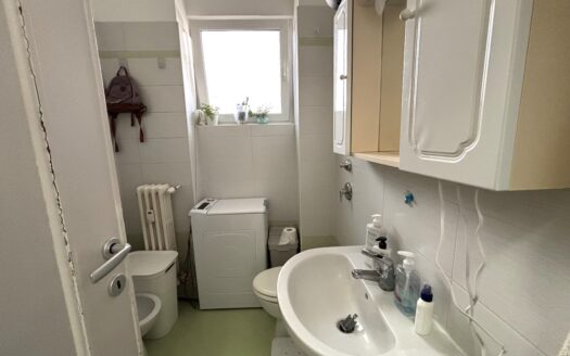 2 Locali Via Luigi Devoto