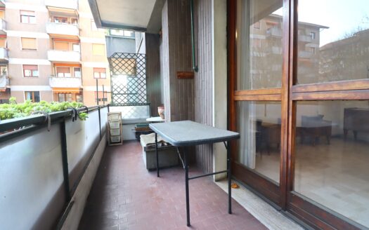 4 Locali Via Attilio Regolo