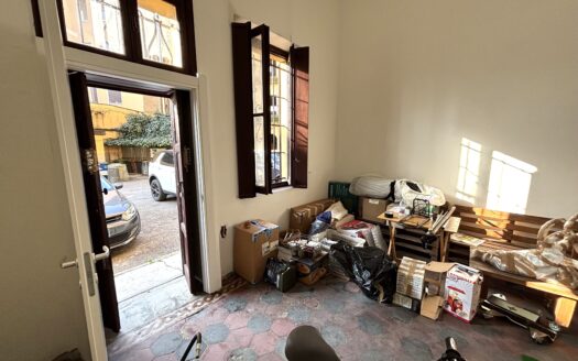 Monolocale Via Padova