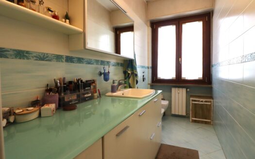 2 Locali Viale Ungheria