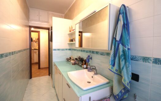 2 Locali Viale Ungheria