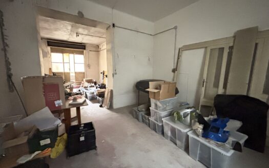 Magazzino Viale Corsica