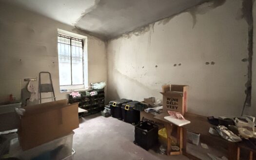 Magazzino Viale Corsica