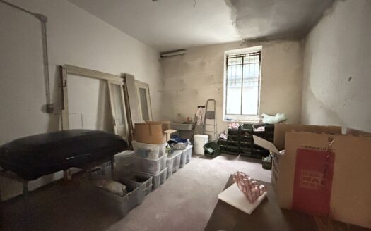 Magazzino Viale Corsica